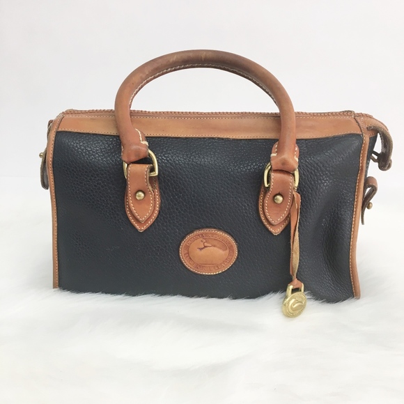 Dooney & Bourke Handbags - dooney & bourke | vintage doctor speedy satchel